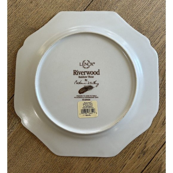 Lenox Riverwood Rainbow Trout Luncheon Plate 9”Birch Bark Cabin Fishing NWT - Picture 4 of 7